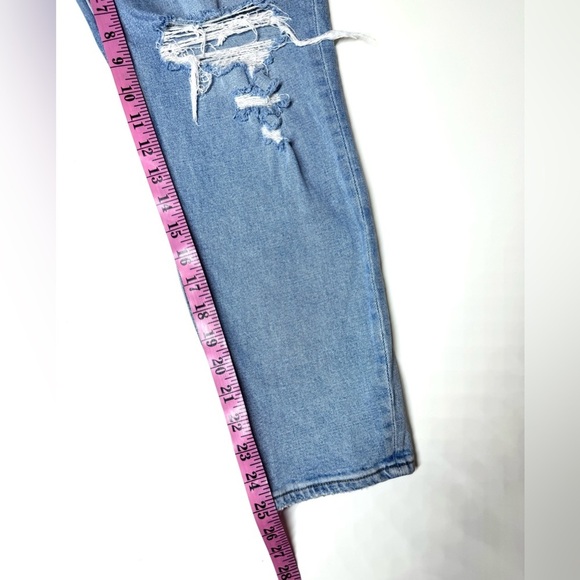 Abercrombie & Fitch The Mom High Rise Distressed Women's Jeans Size 27/4 R - Picture 4 of 10